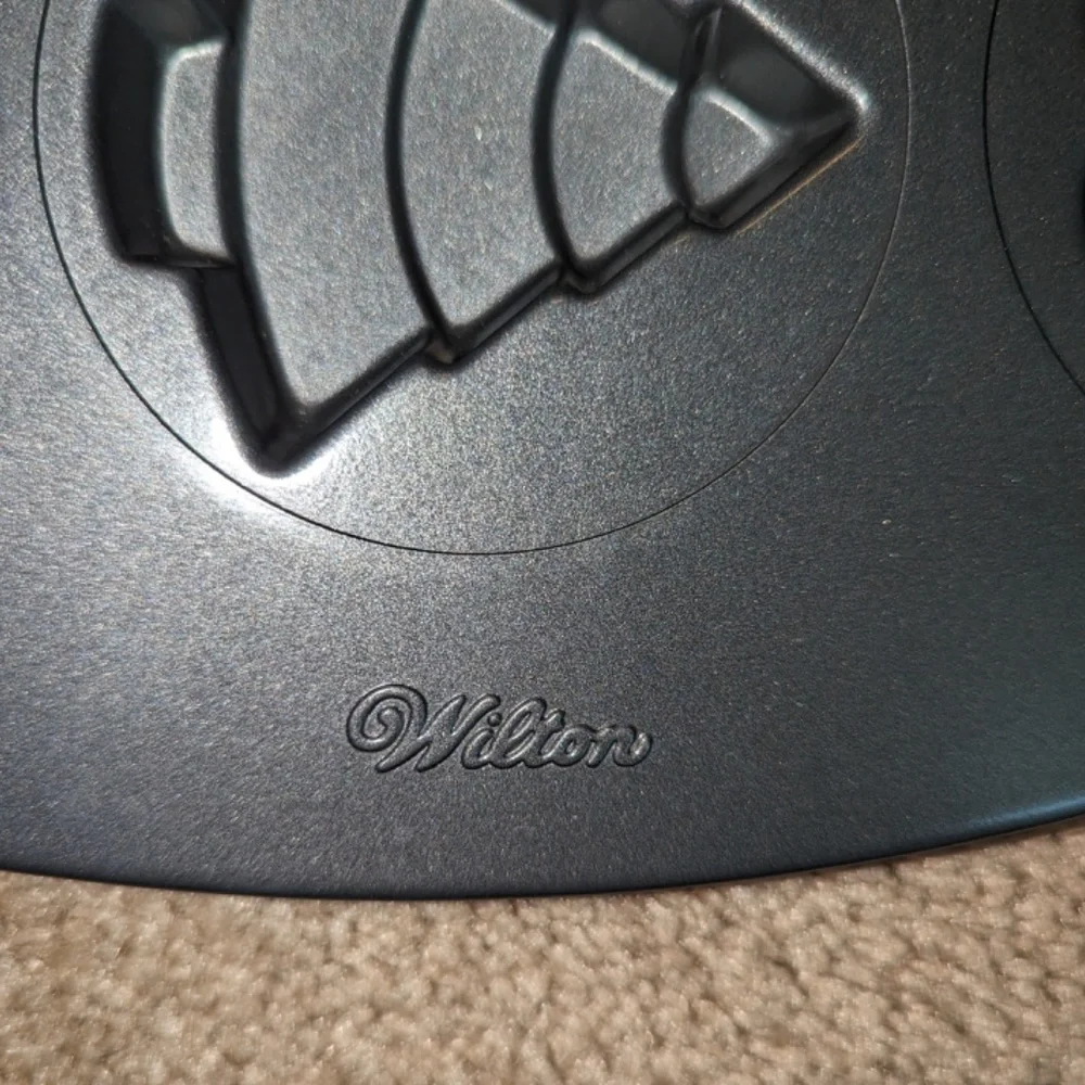 Wilton Non-Stick Holiday Cookie Sheet Tray